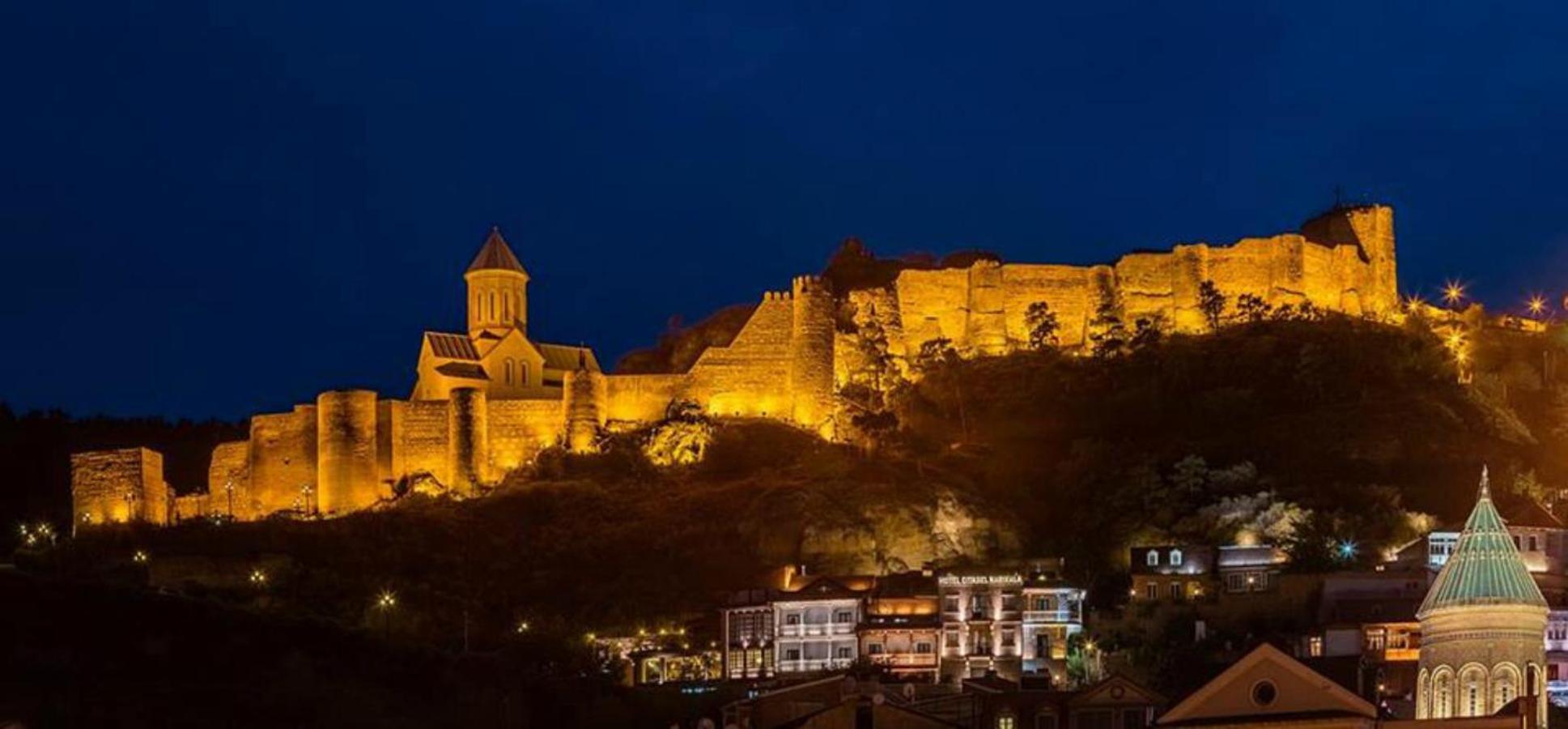 Tbiliseli Inn Tiflis Dış mekan fotoğraf