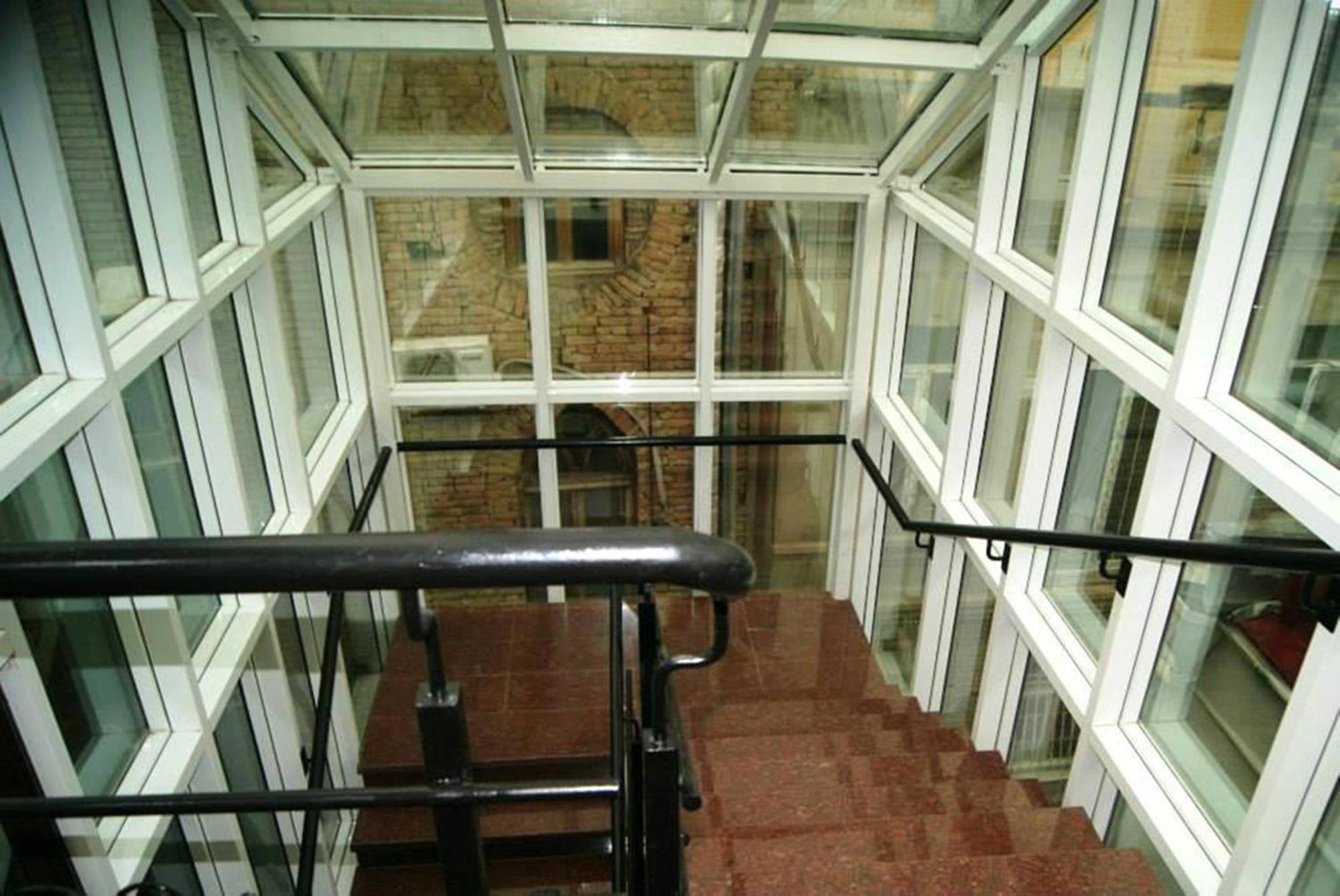 Tbiliseli Inn Tiflis Dış mekan fotoğraf