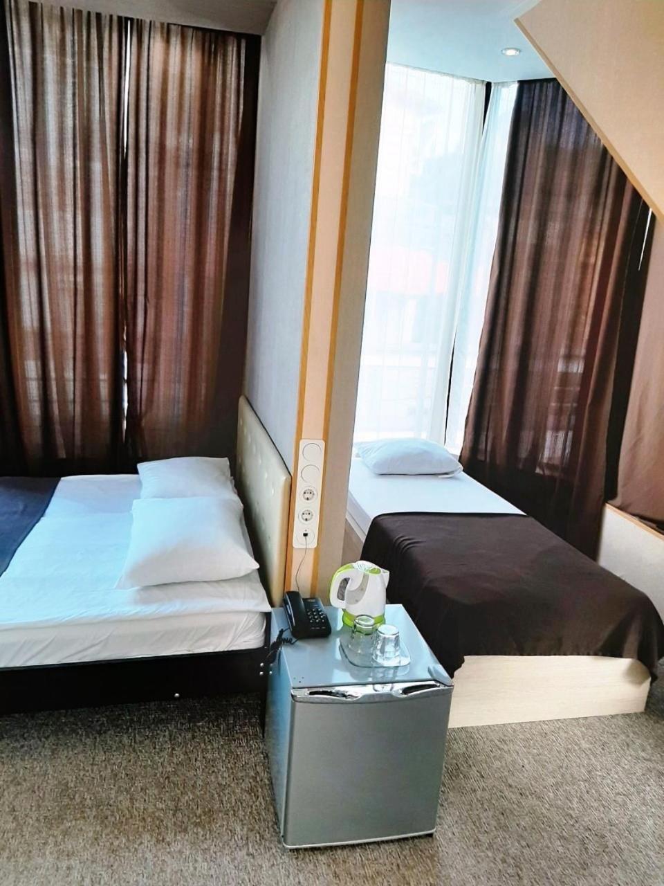 Tbiliseli Inn Tiflis Dış mekan fotoğraf