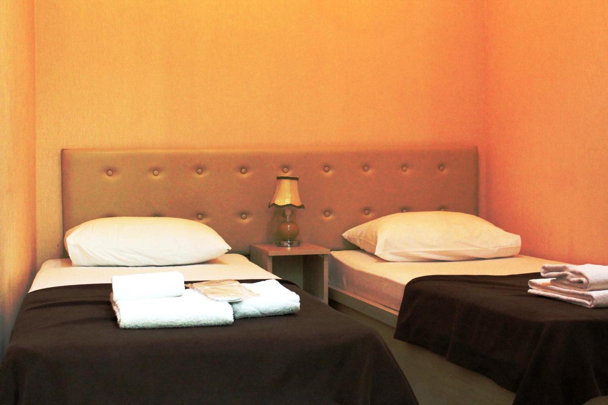 Tbiliseli Inn Tiflis Dış mekan fotoğraf