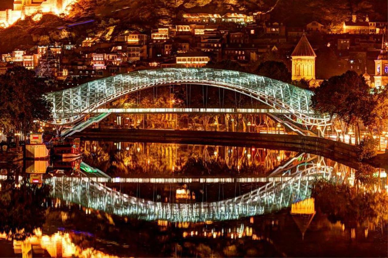 Tbiliseli Inn Tiflis Dış mekan fotoğraf